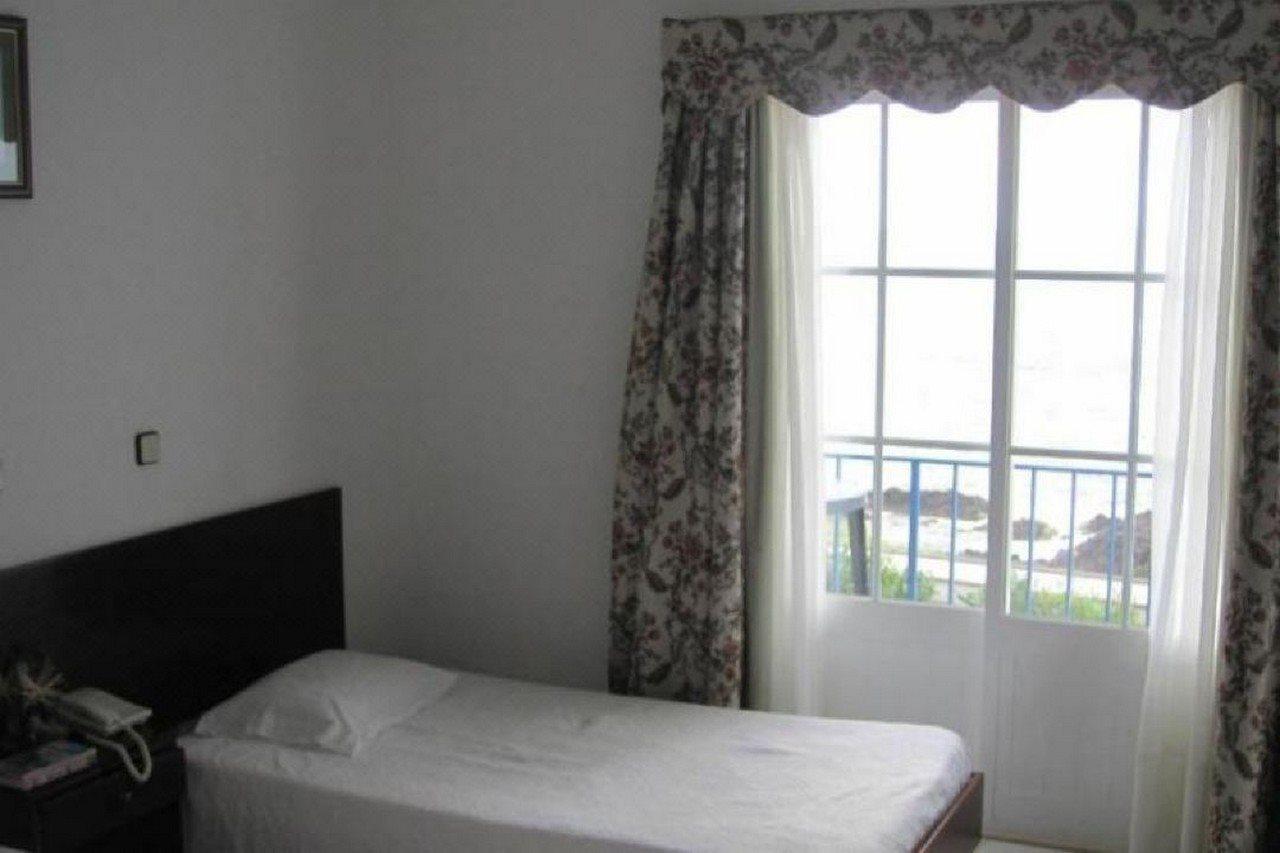 Hotel Ocidental Santa Cruz das Flores Eksteriør bilde